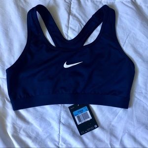 NWT Nike Dri-Fit Sprts Bra